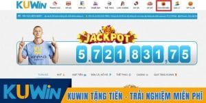 Kuwin Tặng Tiền